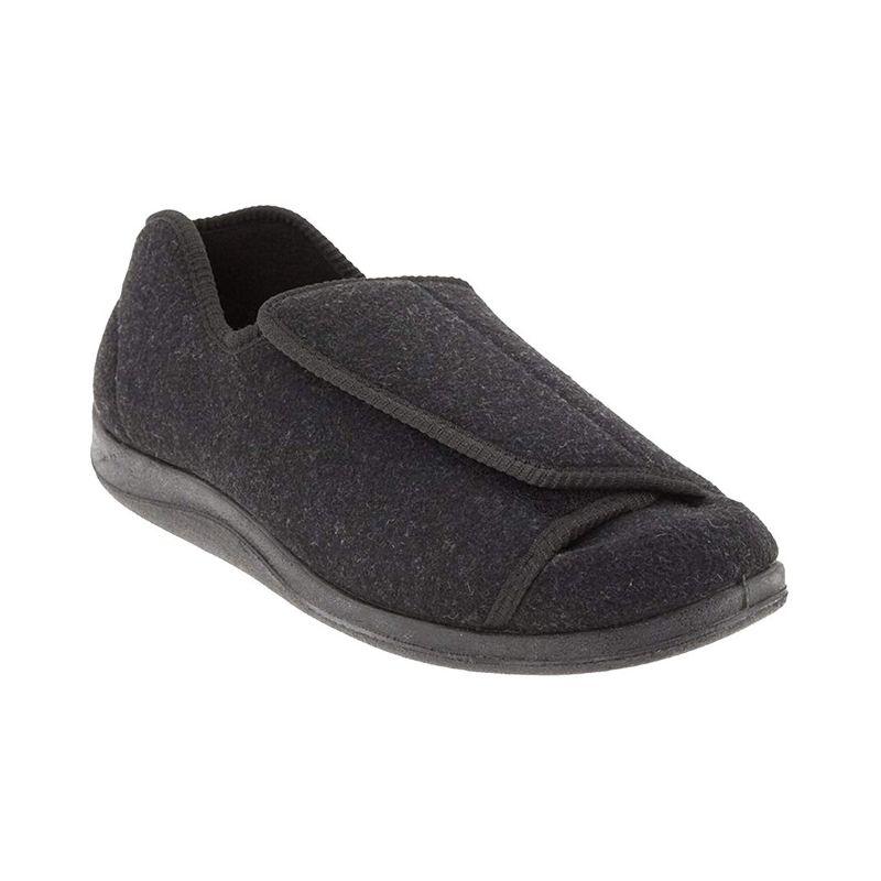 Foam tread slippers hot sale near me