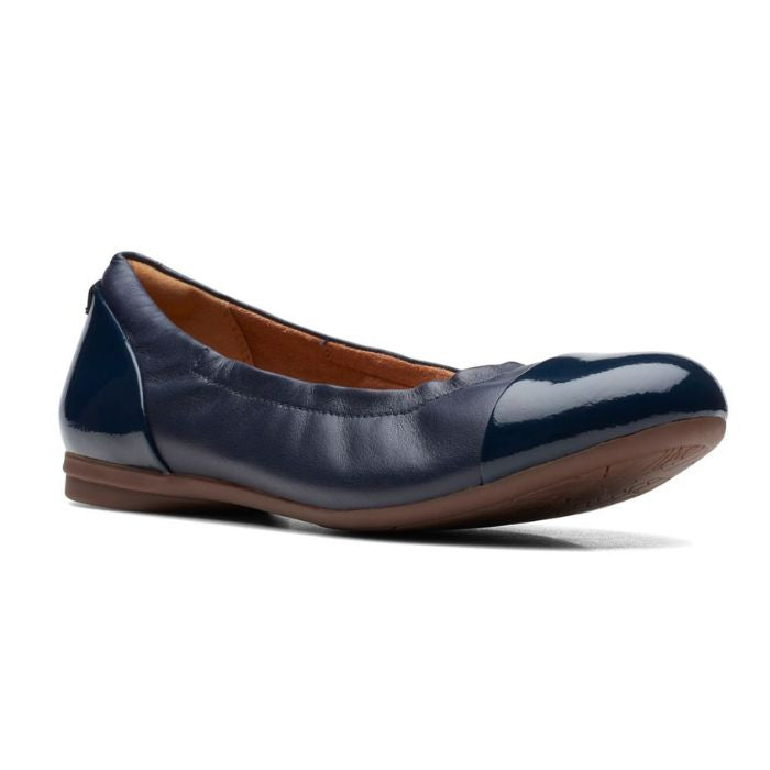 Clarks navy flat deals shoes