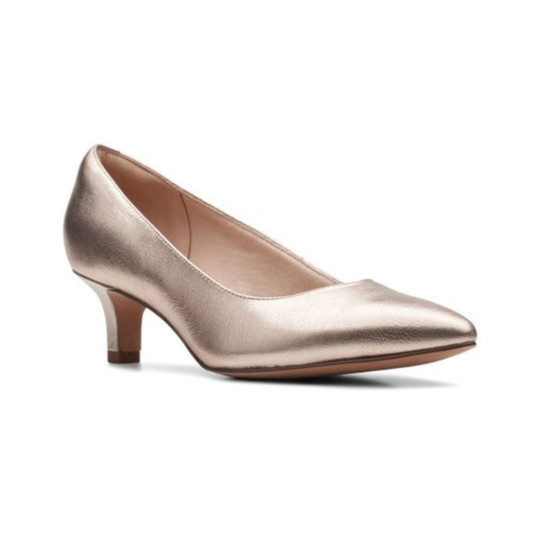 Clarks low sales heel pumps