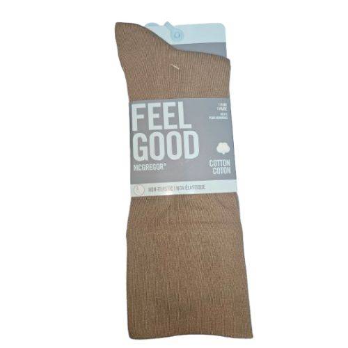 Beige men's cotton socks featuring a non-elastic design and seamless toe for enhanced comfort and circulation. 