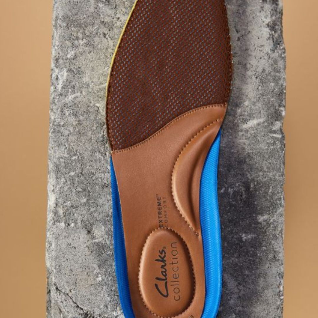 Contoured leather insole of Whiddon Apron dress shoe, featuring Clarks branding. 