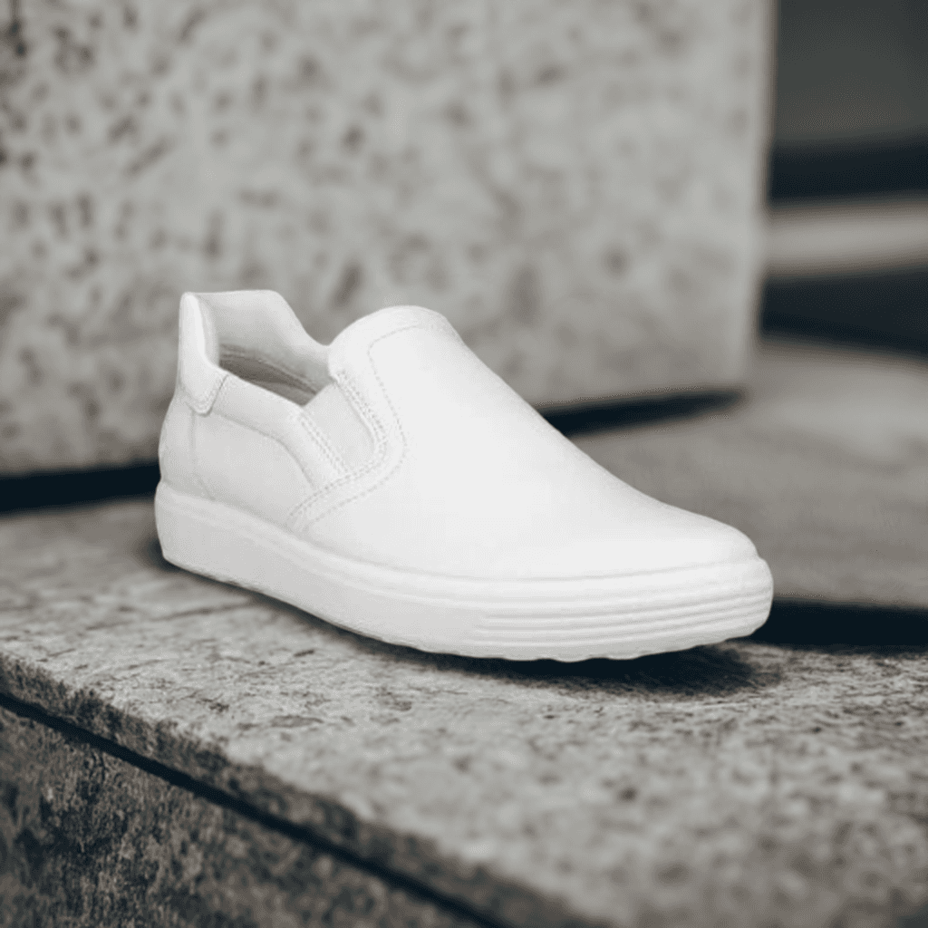 Soft 7W Easy Slip-On Sneaker