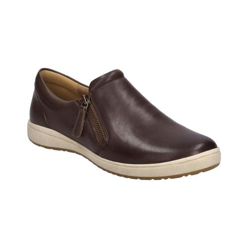 Caren 23 Sneaker in tobacco. Dark brown leather upper with a side zipper, beige midsole, and brown outsole. 