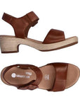 D0N52 Backstrap Heeled Sandal