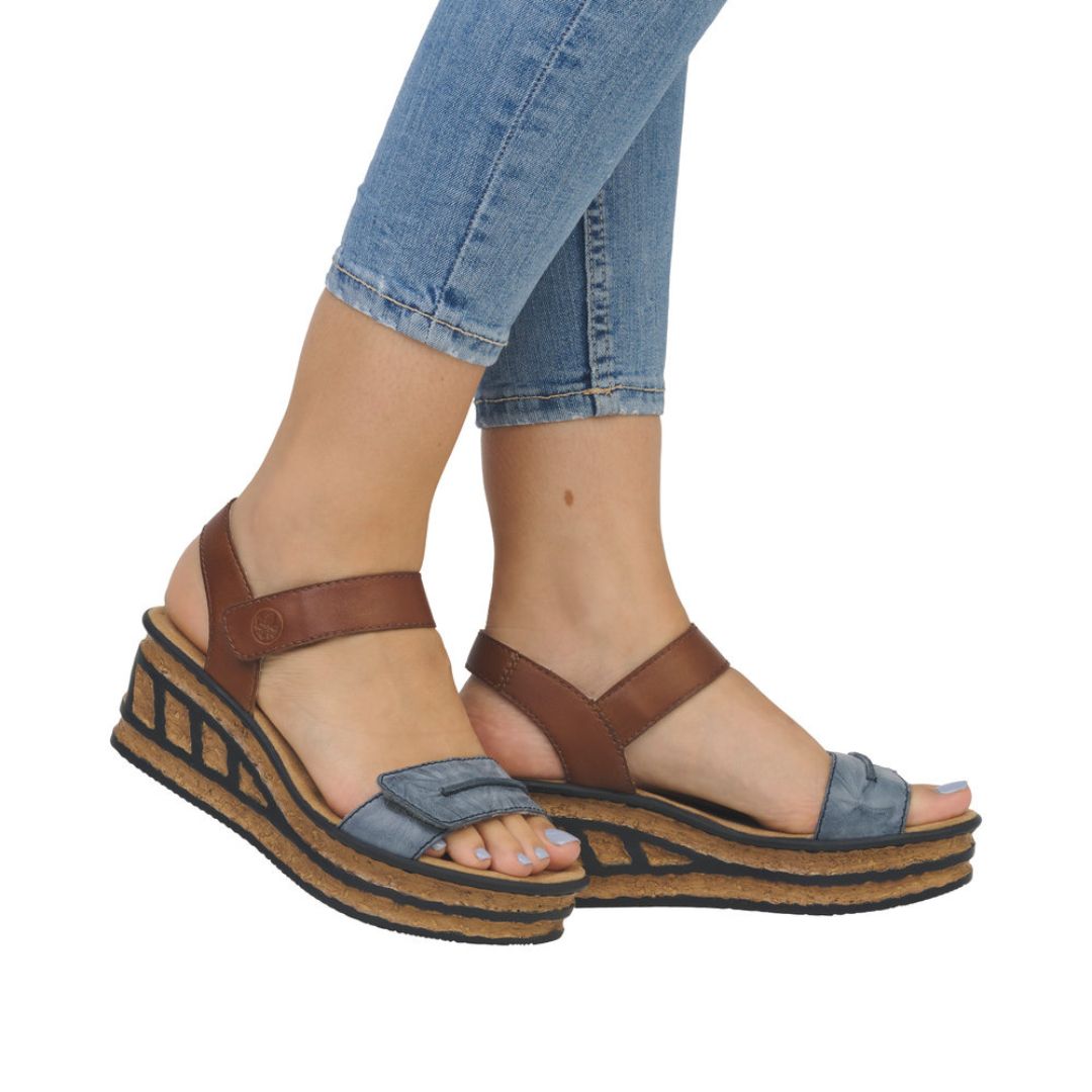 68198 Platform Wedge Sandals