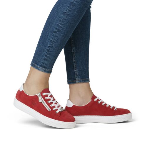 L59L1 Lace-Up Sneaker