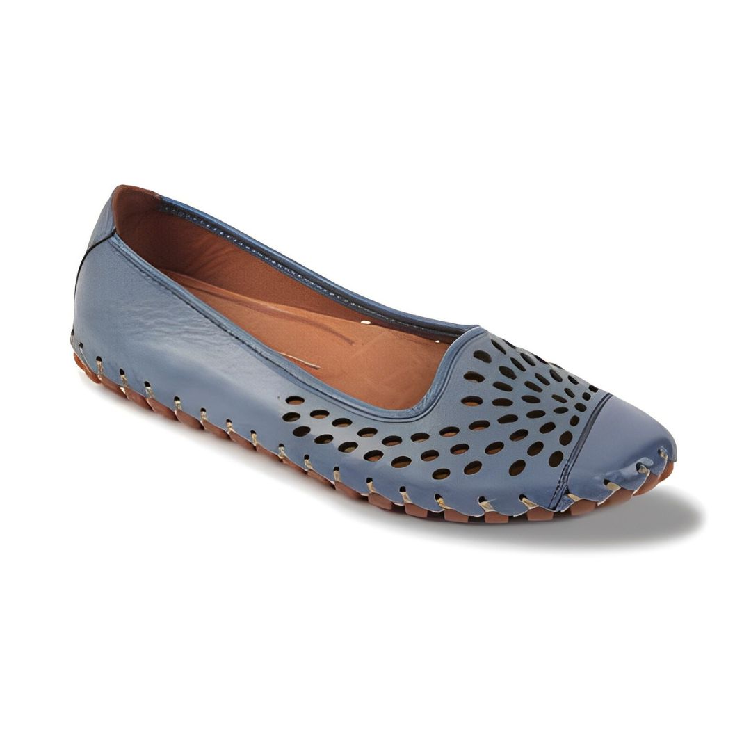 Navy and white outlet flat shoes