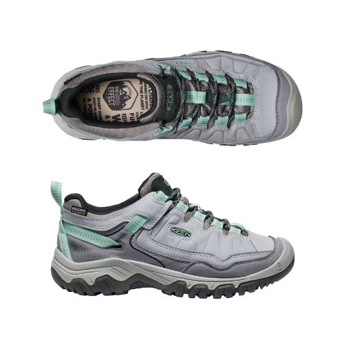 Top and side view of Targhee IV Hiking Shoe. Features a teal pull tab at the back. 