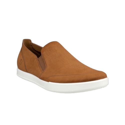 Travel M Slip-On Sneaker