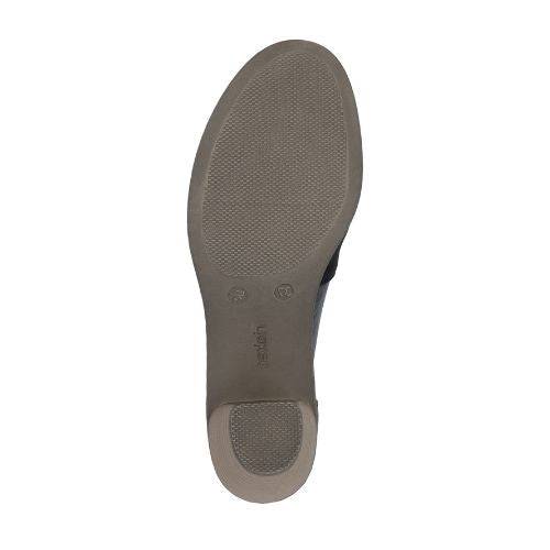 Light treaded heel outsole with Rieker logo stamped in middle.