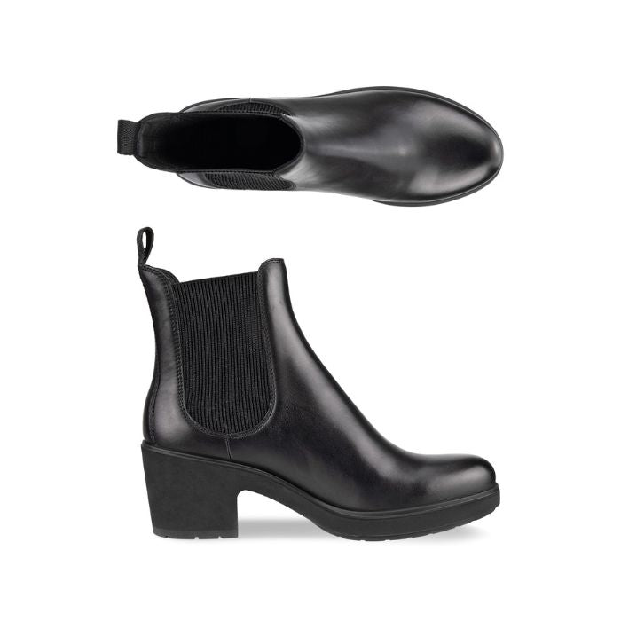 A pair of Ecco chelsea boots in black leather  and a black outsole with a 2.5 inch block heel.