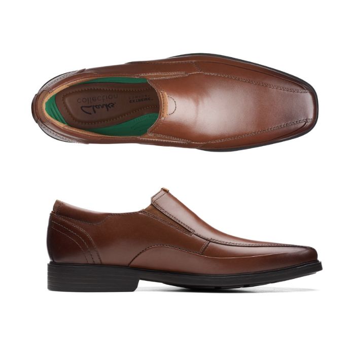 Top and profile view of Clarkslite Ave slip on in tan. 