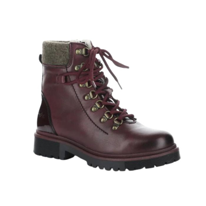 Axel ankle boot in bordo. Dark red leather uppers, lace closure, brown felt cuff, and a black outsole. 